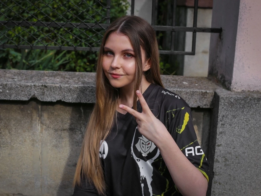 Именитая киберспортсменка прервала карьеру по Counter-Strike 2